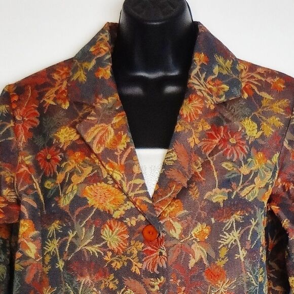 Coldwater Creek Women's Tapestry Button Down Jacket Fall Colors Jacket Size 10 - Picture 3 of 6